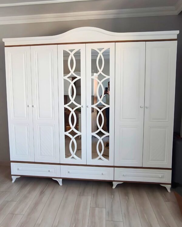 Sarmaşık 6 Kapaklı MDF Gardırop Sarmaşık 6 Kapaklı MDF Gardırop